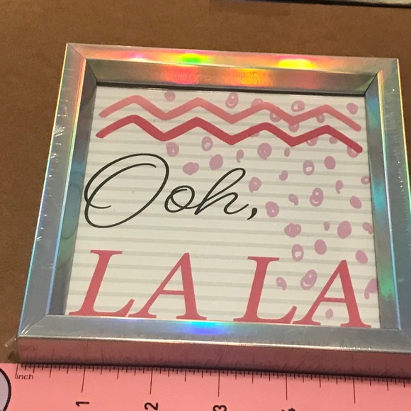 “Ooh, LA LA” Iridescent Hanging Wall Art Decor - Picture 12 of 12